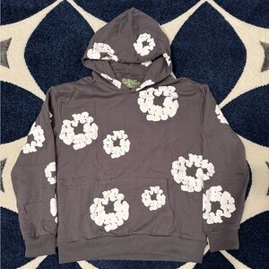 Denim Tears The Cotton Wreath Gray Pullover Men’s Size Small or Medium